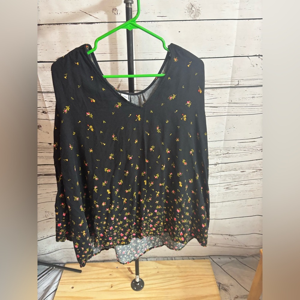 Old Navy Floral Top